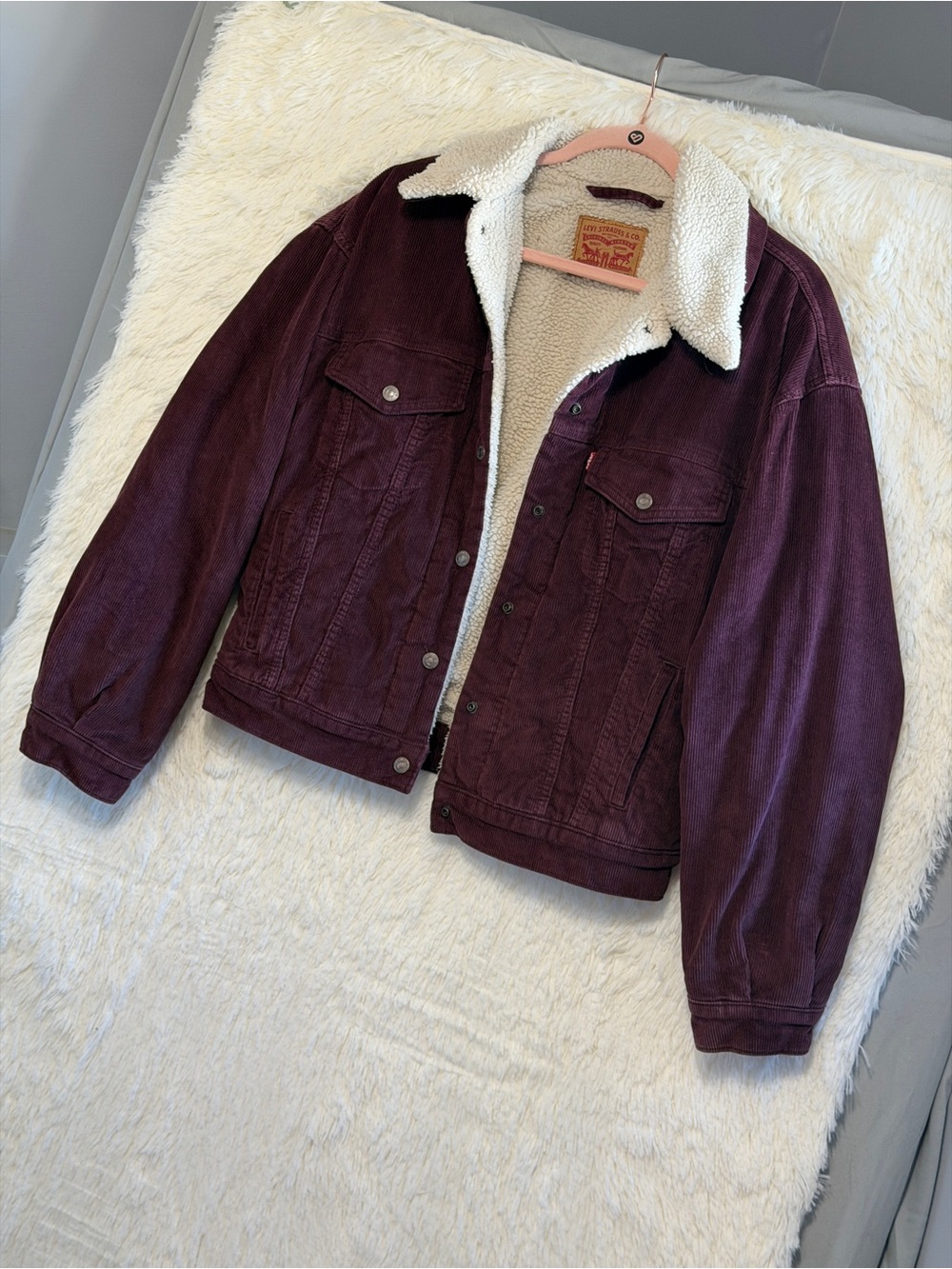 Levi's Womens 90s Grunge Corduroy Sherpa Trucker Jacket Size M Burgundy Ganola